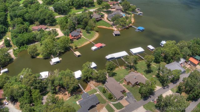 31680 S 602 Road, Grove, OK 74344