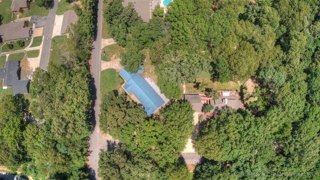 31680 S 602 Road, Grove, OK 74344