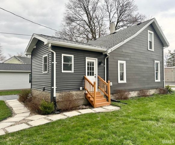 1411 S VanBuren Street, Auburn, IN 46706