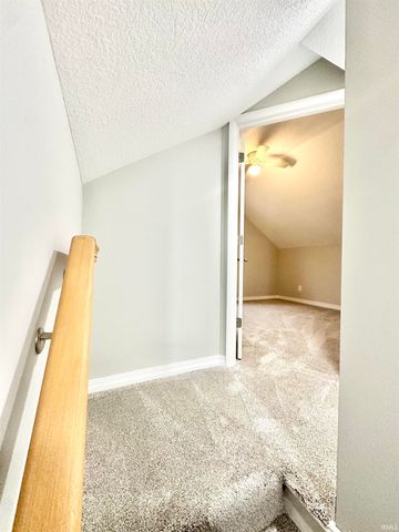 1411 S VanBuren Street, Auburn, IN 46706