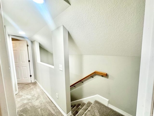 1411 S VanBuren Street, Auburn, IN 46706