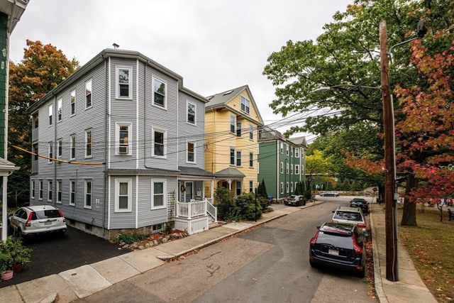 7 Mulford Street 3, Brookline, MA 02445
