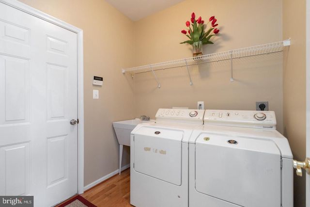 13312 SCOTCH RUN CT, Centreville, VA 20120