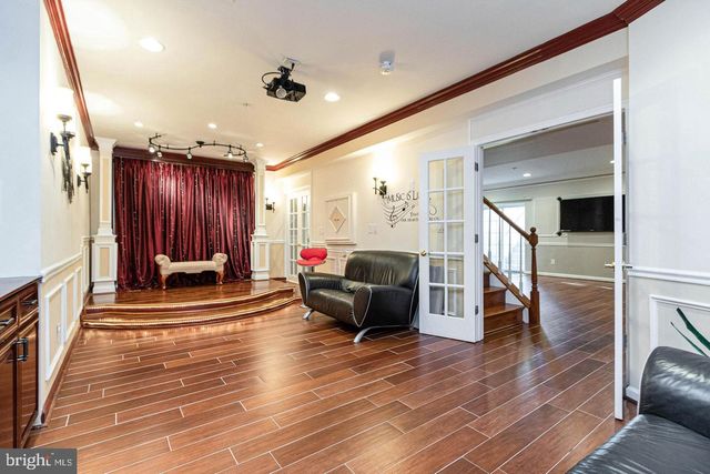 13312 SCOTCH RUN CT, Centreville, VA 20120