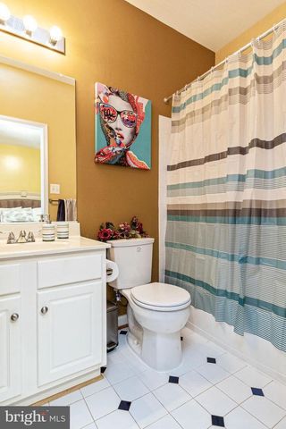 13312 SCOTCH RUN CT, Centreville, VA 20120