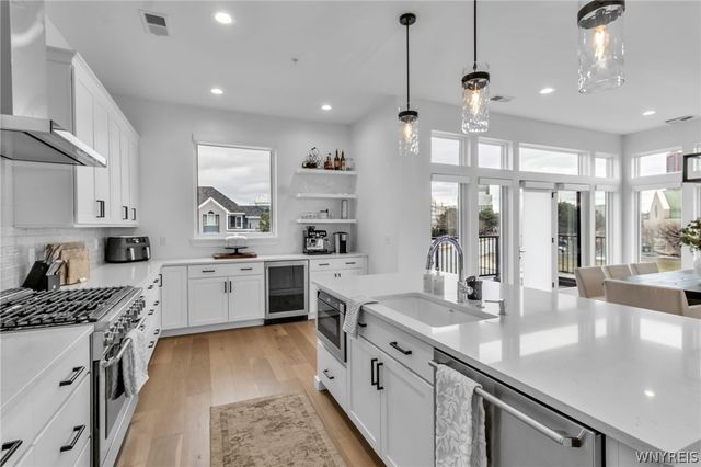 240 Lakefront Boulevard, Buffalo, NY 14202