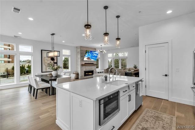 240 Lakefront Boulevard, Buffalo, NY 14202