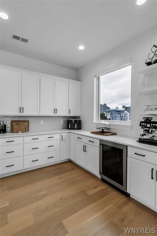 240 Lakefront Boulevard, Buffalo, NY 14202