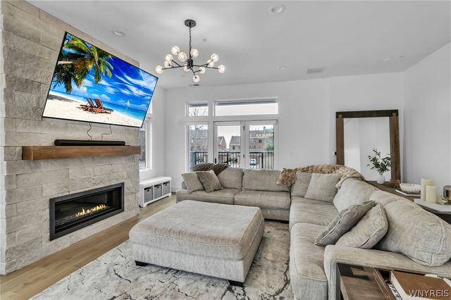 240 Lakefront Boulevard, Buffalo, NY 14202