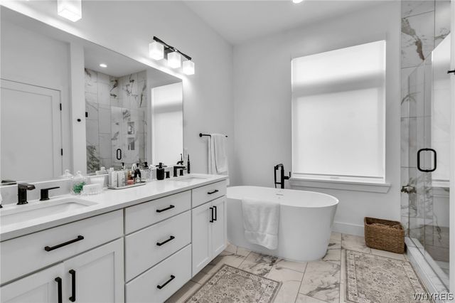 240 Lakefront Boulevard, Buffalo, NY 14202