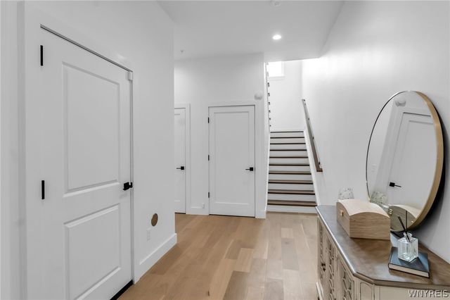 240 Lakefront Boulevard, Buffalo, NY 14202