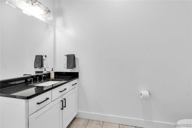 240 Lakefront Boulevard, Buffalo, NY 14202