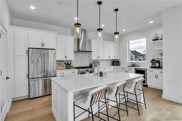 240 Lakefront Boulevard, Buffalo, NY 14202