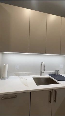 44-46 Temple Place PH, Boston, MA 02111