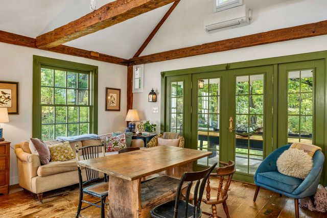 5 Trask Mountain Road, Wolfeboro, NH 03894