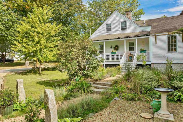 5 Trask Mountain Road, Wolfeboro, NH 03894