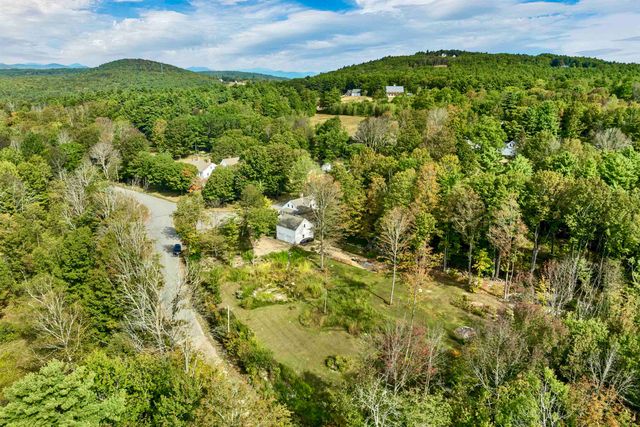 5 Trask Mountain Road, Wolfeboro, NH 03894