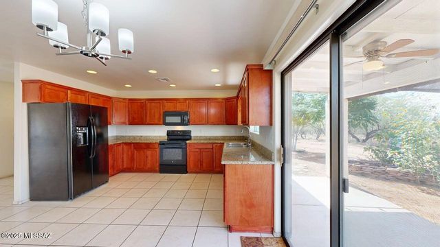 278 Camino Magnifico, Rio Rico, AZ 85648