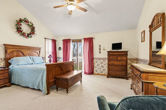9895 Lakeview Drive, Oronoko Twp, MI 49103