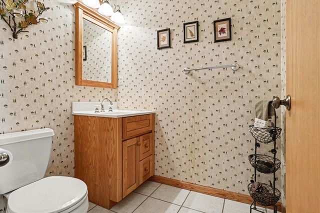 9895 Lakeview Drive, Oronoko Twp, MI 49103