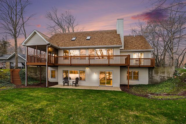 9895 Lakeview Drive, Oronoko Twp, MI 49103