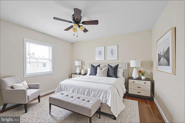 325 BROCK SQ, Fredericksburg, VA 22401