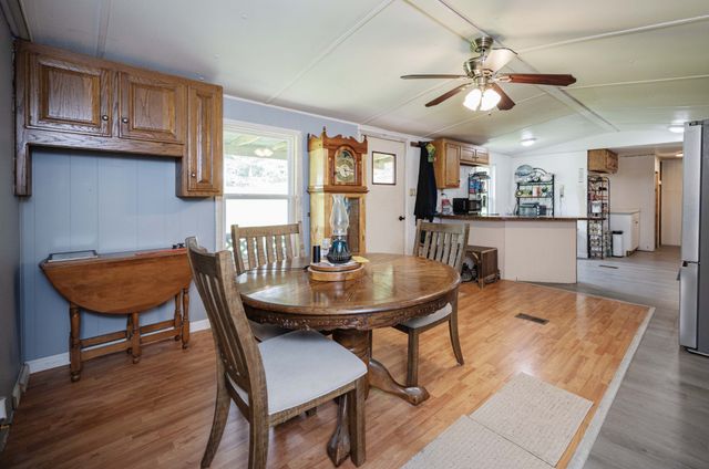201 Victor Cabbage Rd, Hohenwald, TN 38462