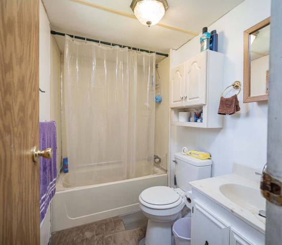 201 Victor Cabbage Rd, Hohenwald, TN 38462