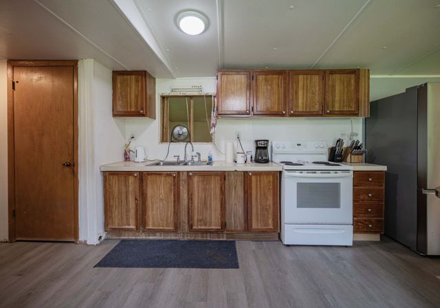 201 Victor Cabbage Rd, Hohenwald, TN 38462