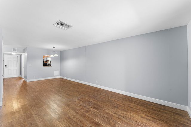 139 SPARROW Drive 2A, Royal Palm Beach, FL 33411
