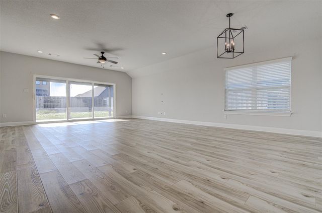 111 Nandina PATH, Bastrop, TX 78602