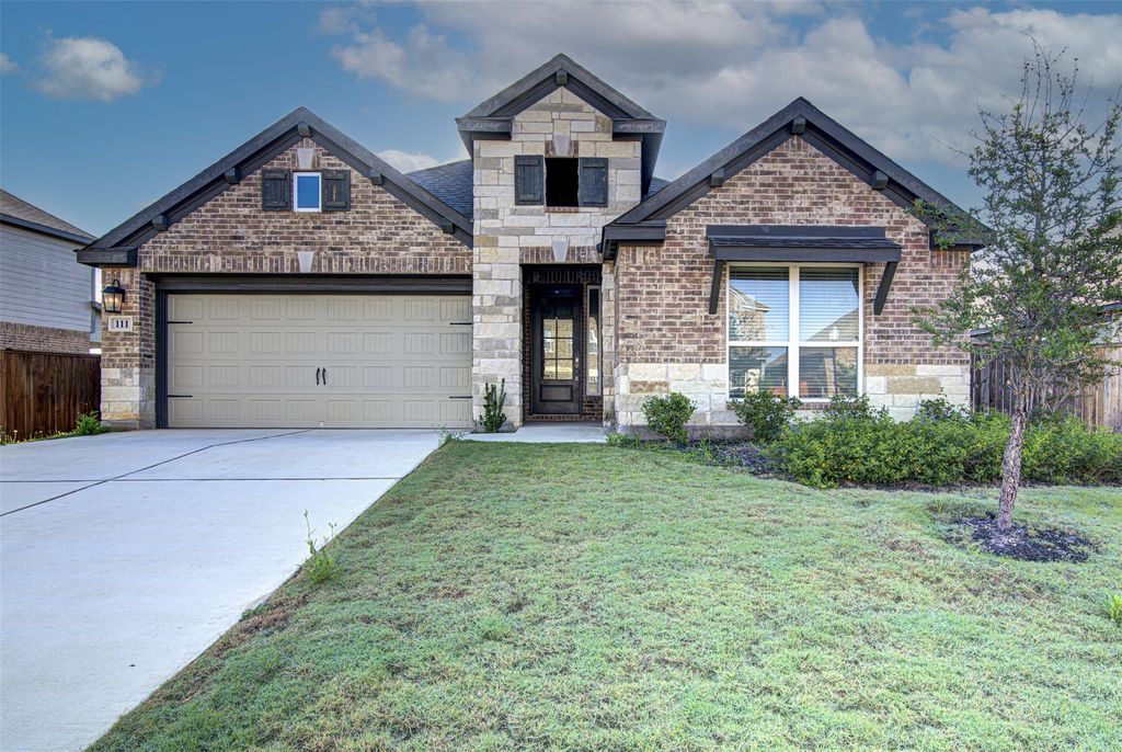 111 Nandina PATH, Bastrop, TX 78602
