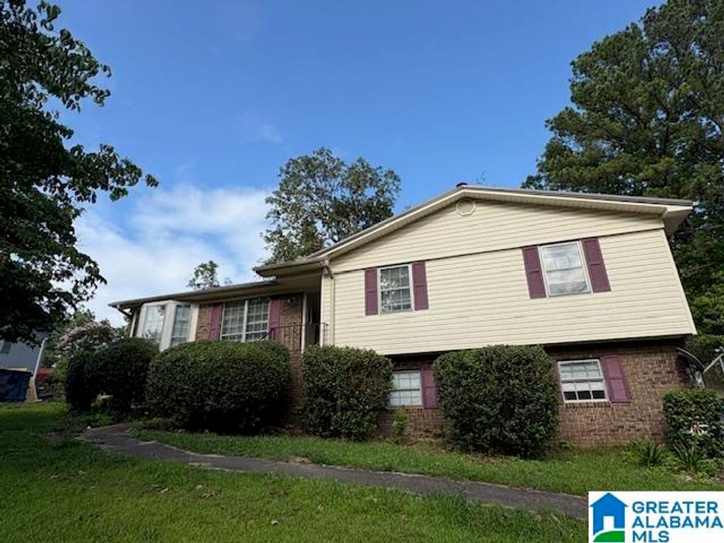 1281 PINE TREE DRIVE, Birmingham, AL 35235