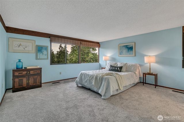 25506 142nd Avenue SE, Kent, WA 98042