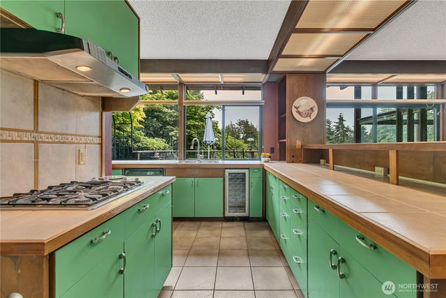 25506 142nd Avenue SE, Kent, WA 98042