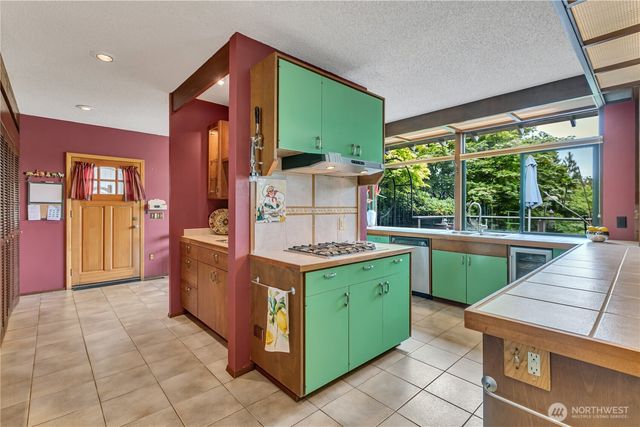 25506 142nd Avenue SE, Kent, WA 98042