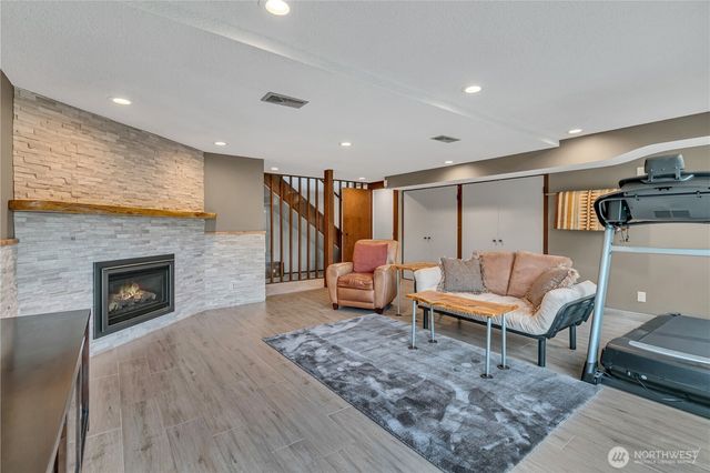 25506 142nd Avenue SE, Kent, WA 98042