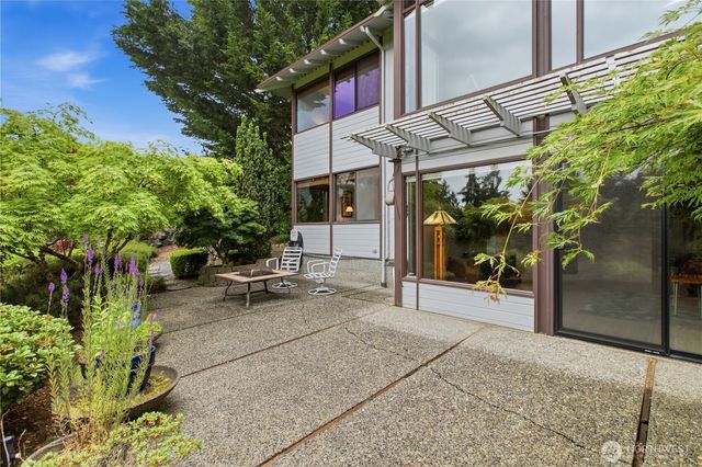 25506 142nd Avenue SE, Kent, WA 98042