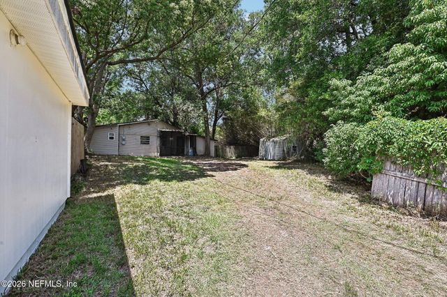 113 SUZANNE Avenue D, Orange Park, FL 32073