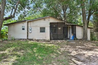 113 SUZANNE Avenue D, Orange Park, FL 32073