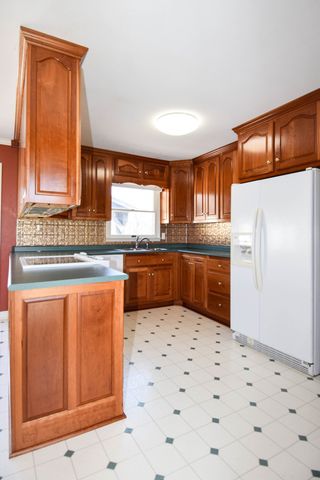 1059 Robertson Rd, Gallatin, TN 37066