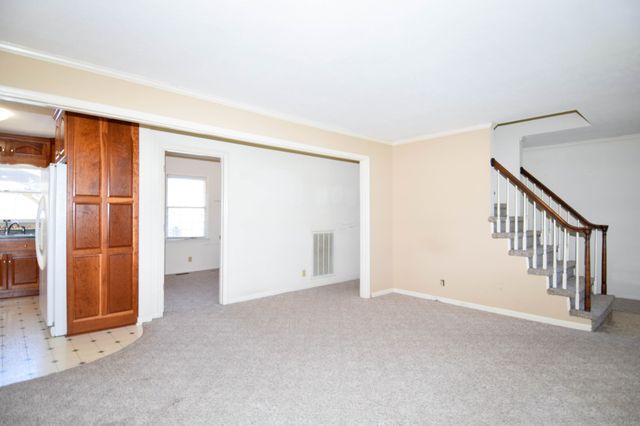 1059 Robertson Rd, Gallatin, TN 37066