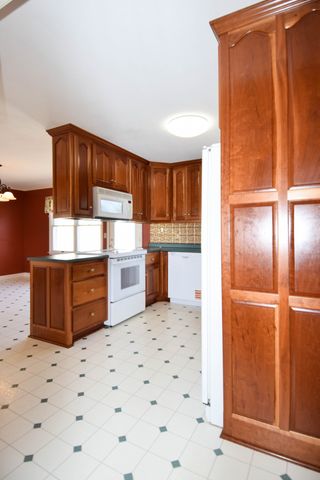 1059 Robertson Rd, Gallatin, TN 37066