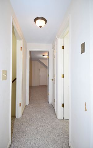 1059 Robertson Rd, Gallatin, TN 37066