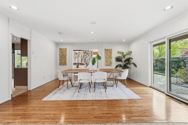 2 Glenridge Road, Little Rock, AR 72227