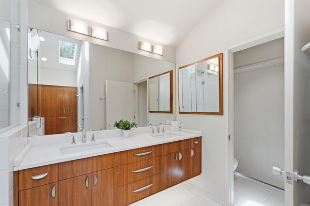 2 Glenridge Road, Little Rock, AR 72227