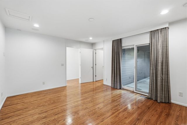 2 Glenridge Road, Little Rock, AR 72227