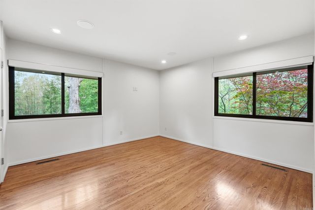 2 Glenridge Road, Little Rock, AR 72227