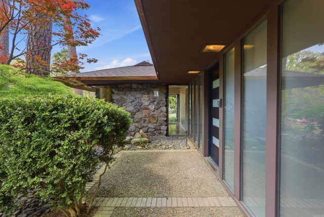 2 Glenridge Road, Little Rock, AR 72227