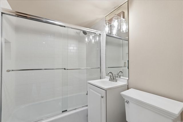 2 Glenridge Road, Little Rock, AR 72227